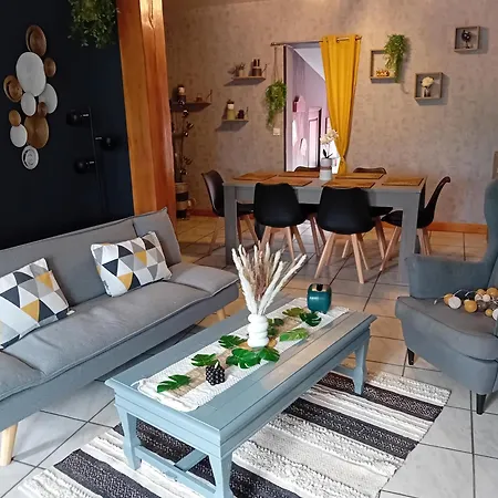 A Decouvrir Absolument Charmante Maison Thierachienne